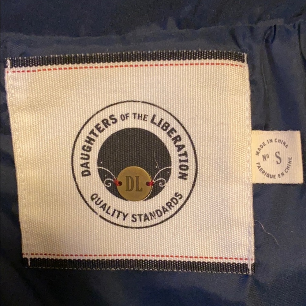 Puffer jacket - Picture 3 of 3